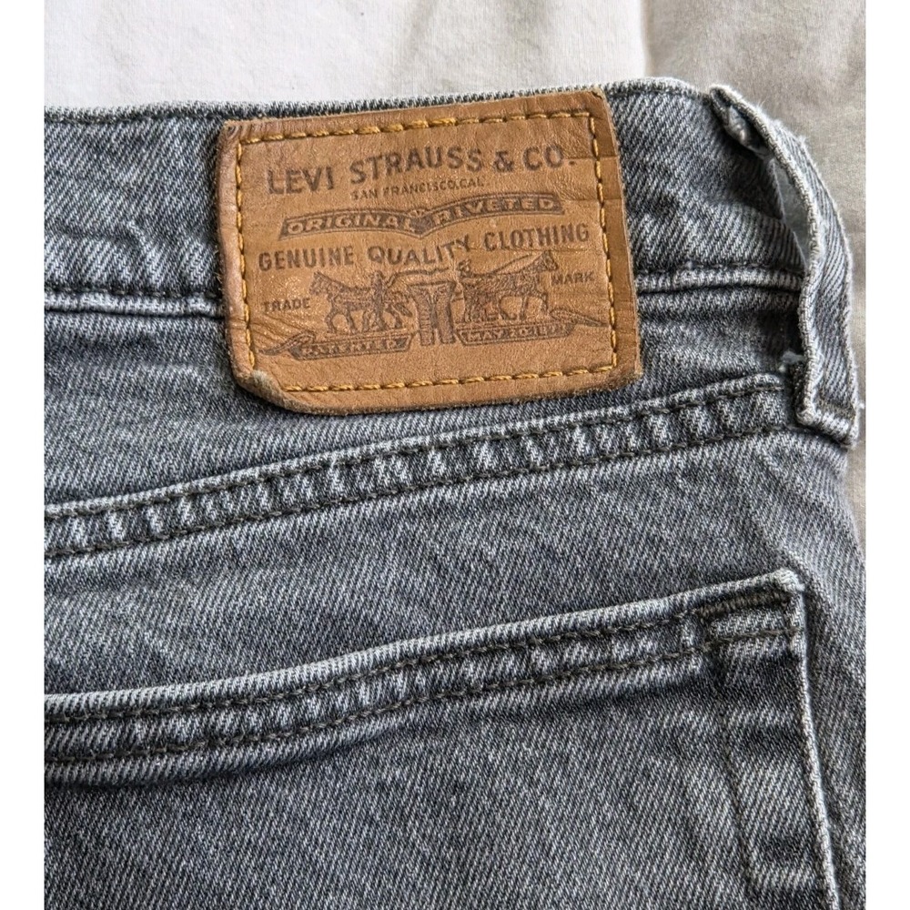Levi's Women's Wedgie Premium Jeans High Waisted Black Gray Wash Women's 28 EUC - Picture 10 of 13